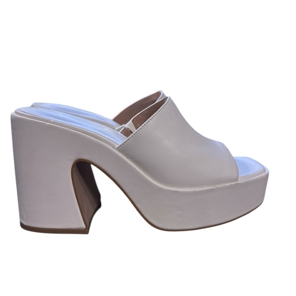 BCBGeneration Ivory Platform Mules • Square Toe Block Heel Slides • Size 10 - Picture 4 of 6
